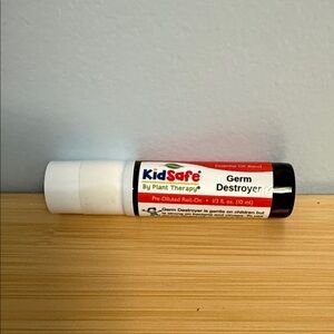 Plant Therapy KidSafe Germ Destroyer Essential Oil Roll-On Sealed New